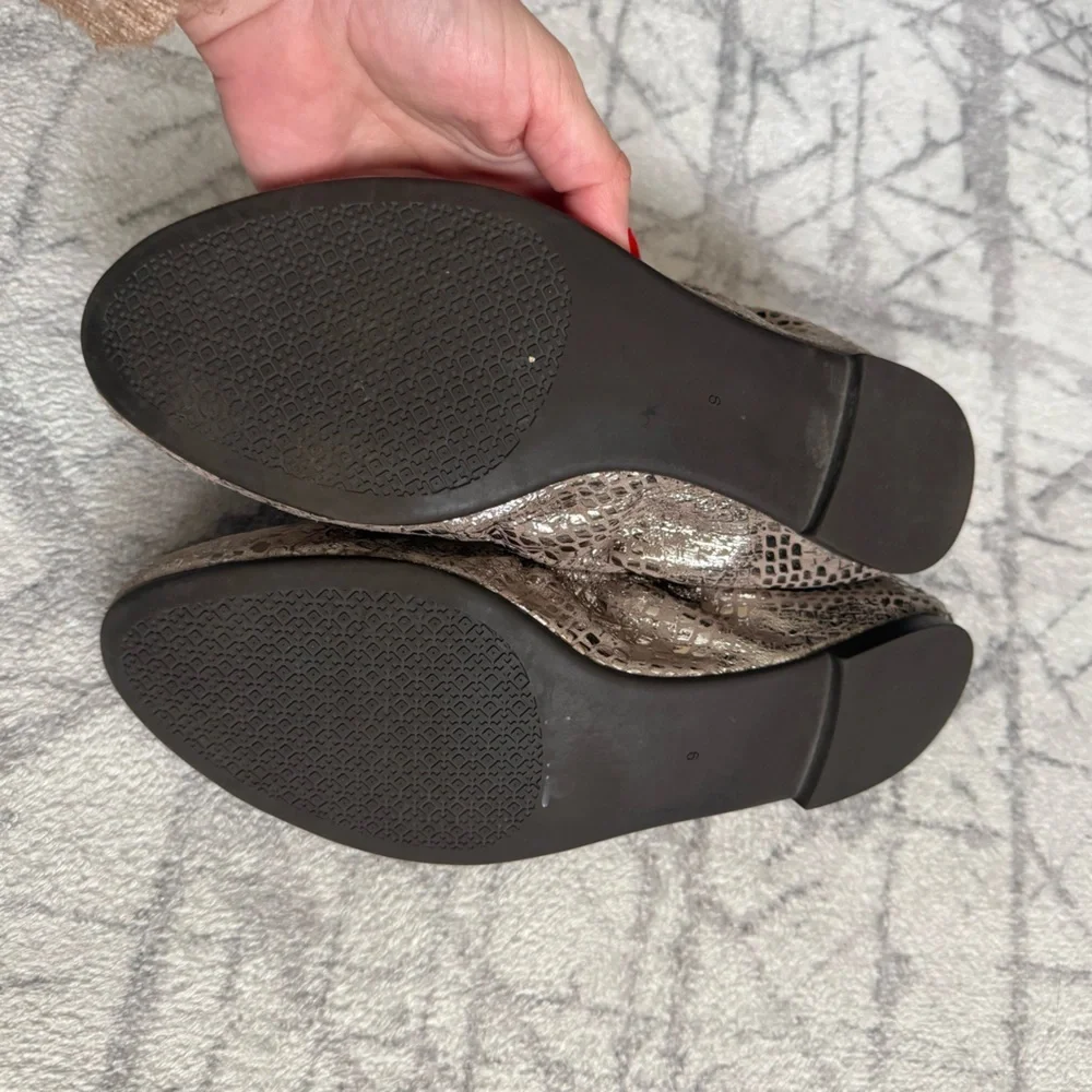 Tory Burch Heidi Scrunch Metallic Taupe Ballet Flats – Size 9